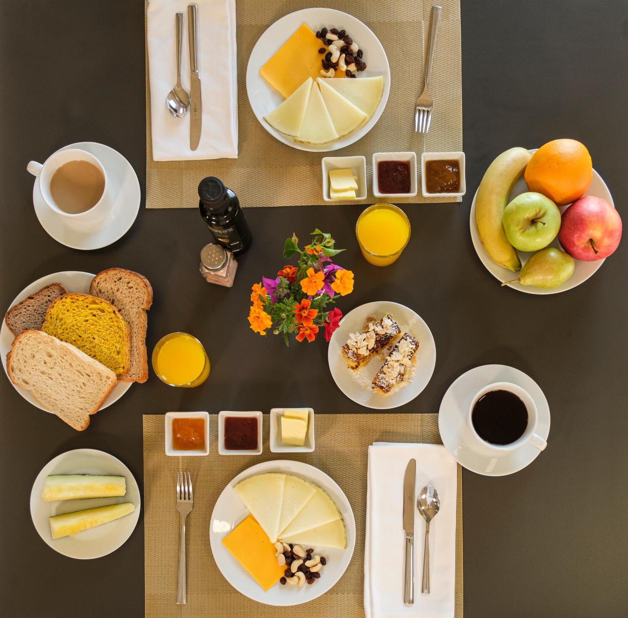Hotel Campusphi أثيبو المظهر الخارجي الصورة